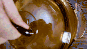 加山藥、毛豆再煮15分鐘。