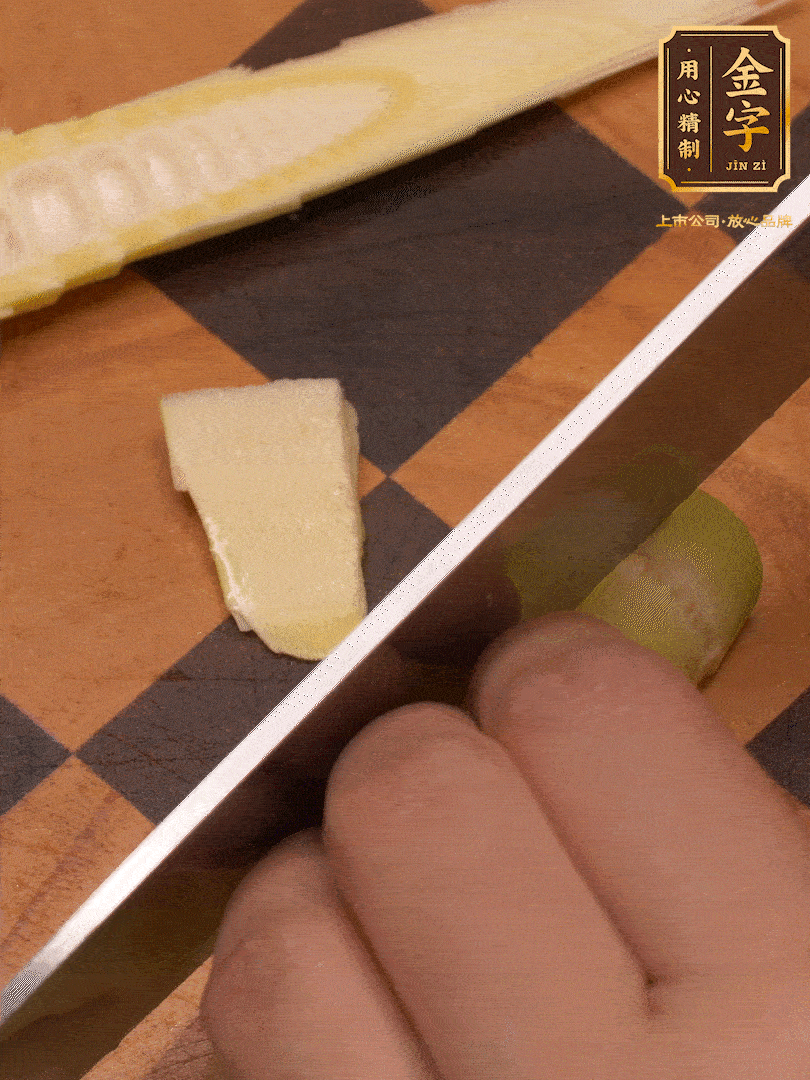 雷筍，剝?nèi)ネ鈿ぃ谐啥?>
					</div>
					<span>步驟 3/7</span>
					<p>雷筍，剝?nèi)ネ鈿ぃ谐啥?/p>
				</li><li>
					<div   id=